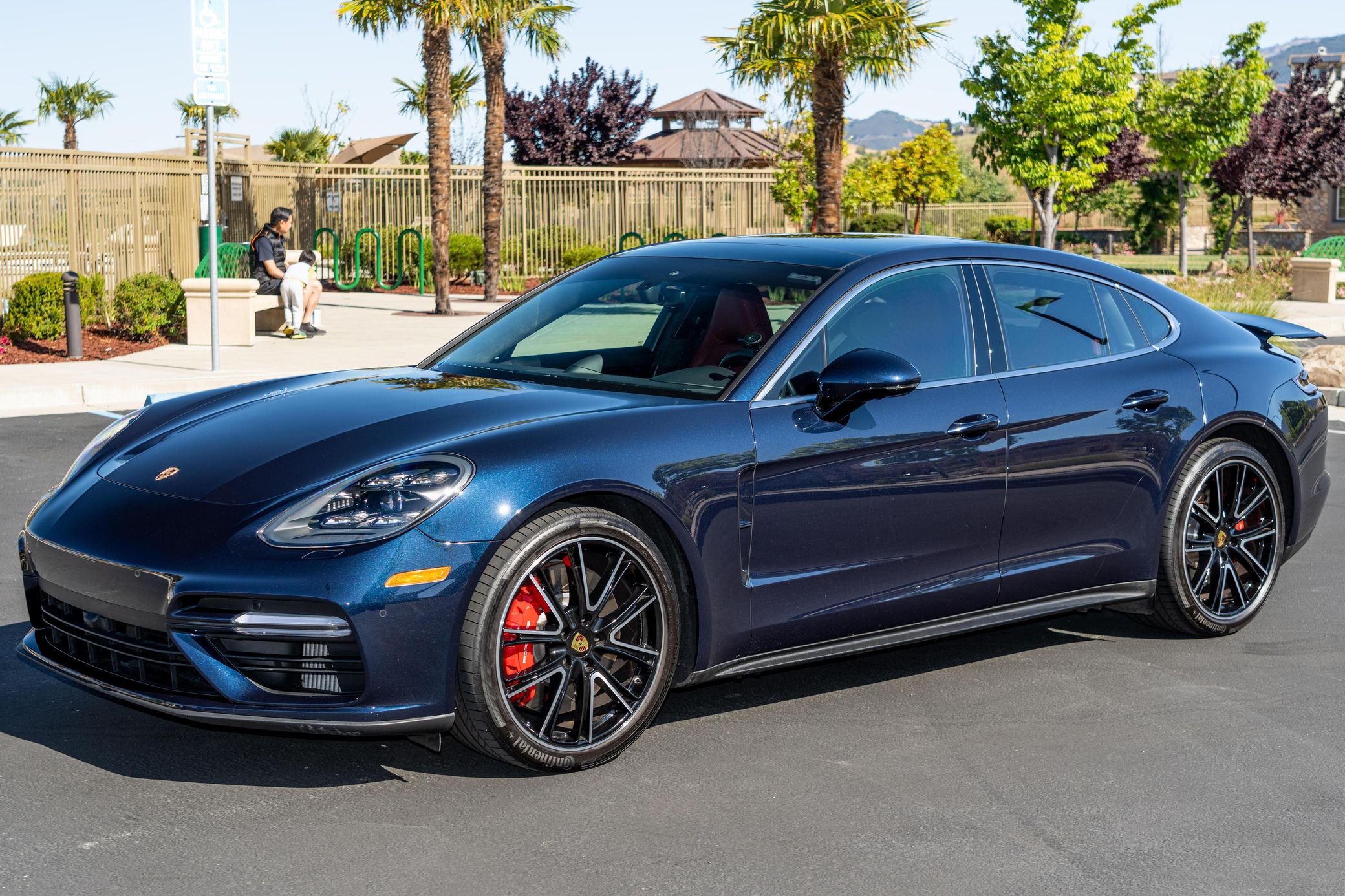 
								Porsche Panamera 4S – 2019 full									
