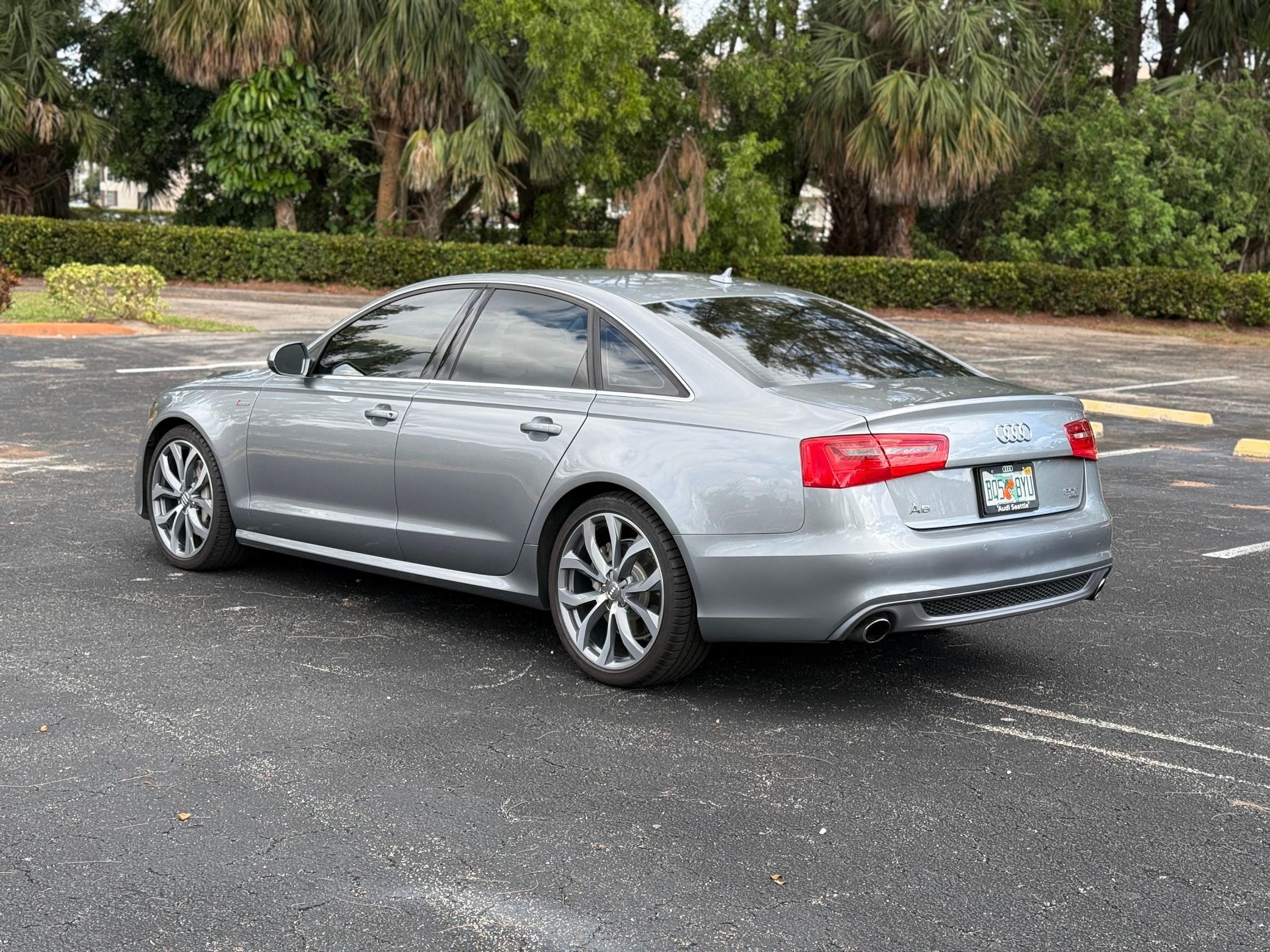 
								Audi A6 – 2014 full									